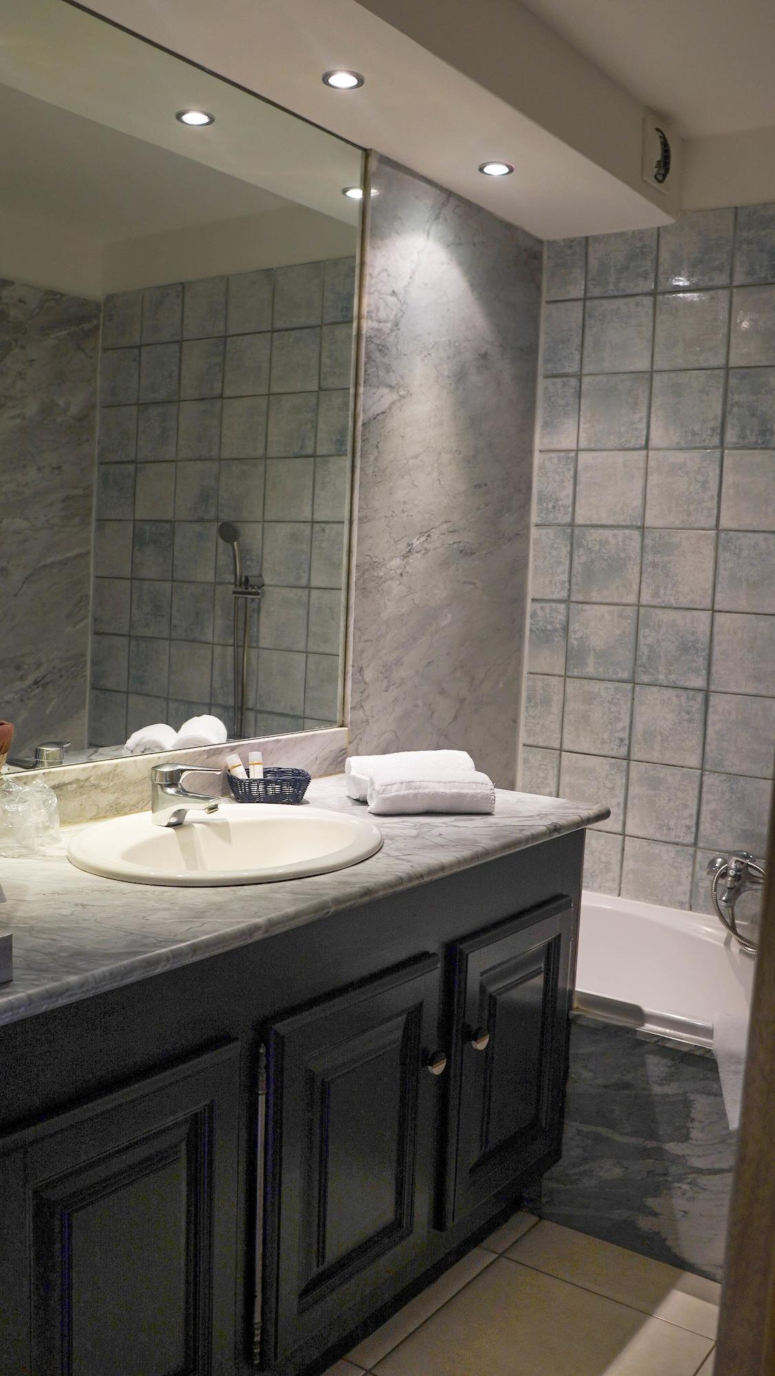 לוצ'יאנה Hotel Les Jardins מראה חיצוני תמונה